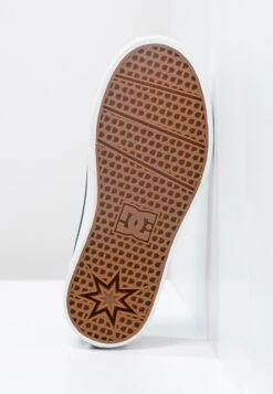 DC SHOES Trase - Zapatillas - Black/White -tienda de zapatos 265d609d2efc4453bbaf18bb073fe72e