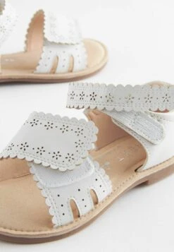 Next Adjustable Strap ScallopWide Fit G - Sandalias - White -tienda de zapatos 2b527be07b2b4349be7d8b51e9890848