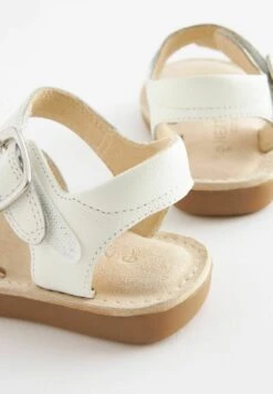 Next Zapatos De Bebé - White -tienda de zapatos 445109f2eeda4efdb81f865c6287b28d