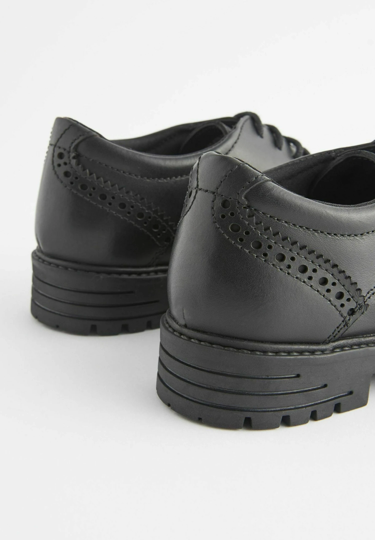 Next School Chunky Brogues Wide Fit G - Zapatos De Vestir - Black 7 Next School Chunky Brogues Wide Fit G - Zapatos De Vestir - Black - Imagen 5