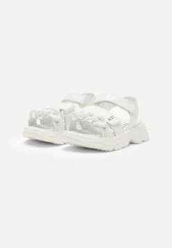 N°21 Sandalias - White -tienda de zapatos 845b6149c4a745ddb104a263497d4b1e