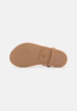 Badazar - Sandalias - Tilleul -tienda de zapatos 8e1516e2df1446ef93ab3d117c442098